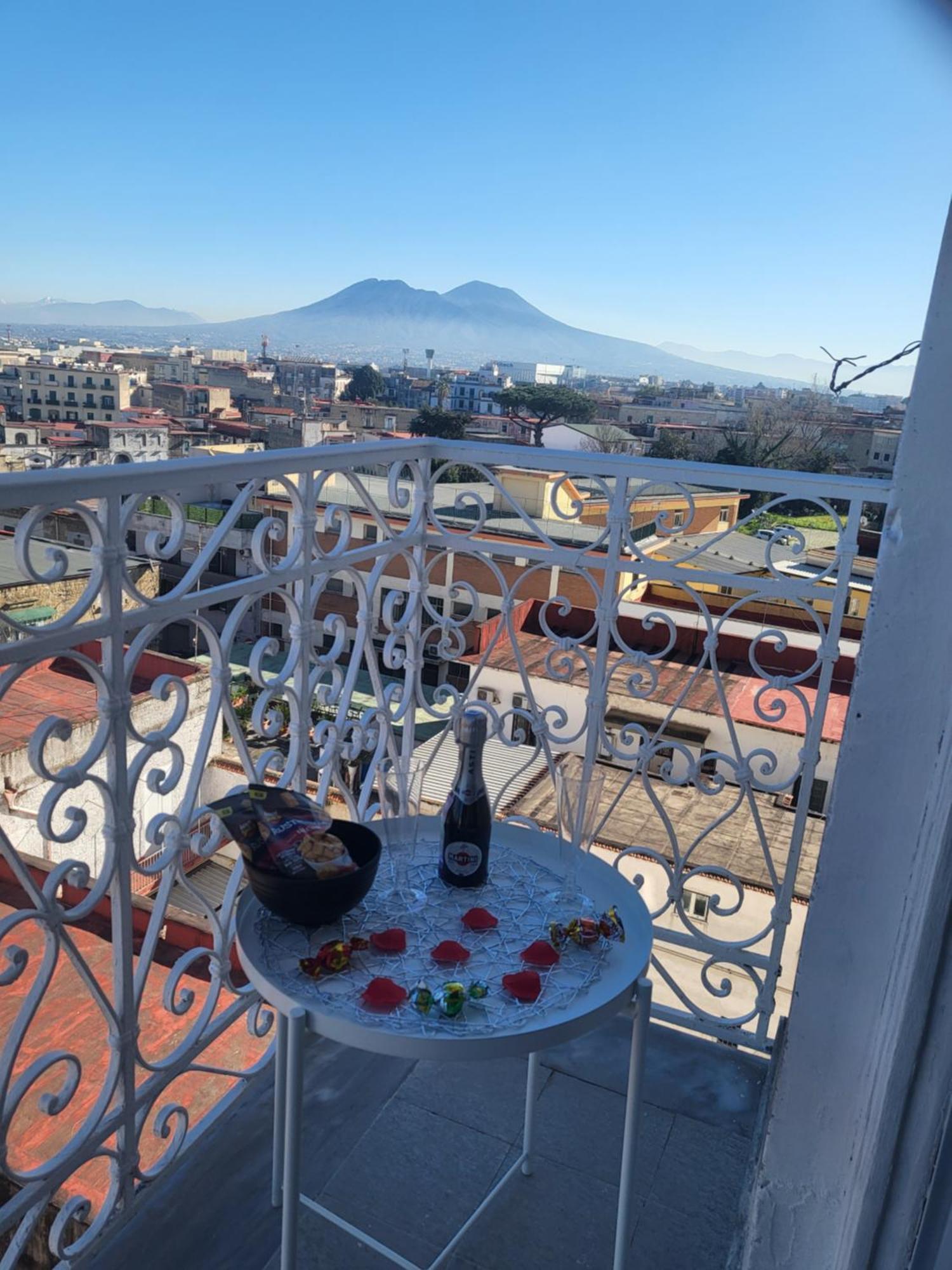 Live Naples Hotel Kültér fotó